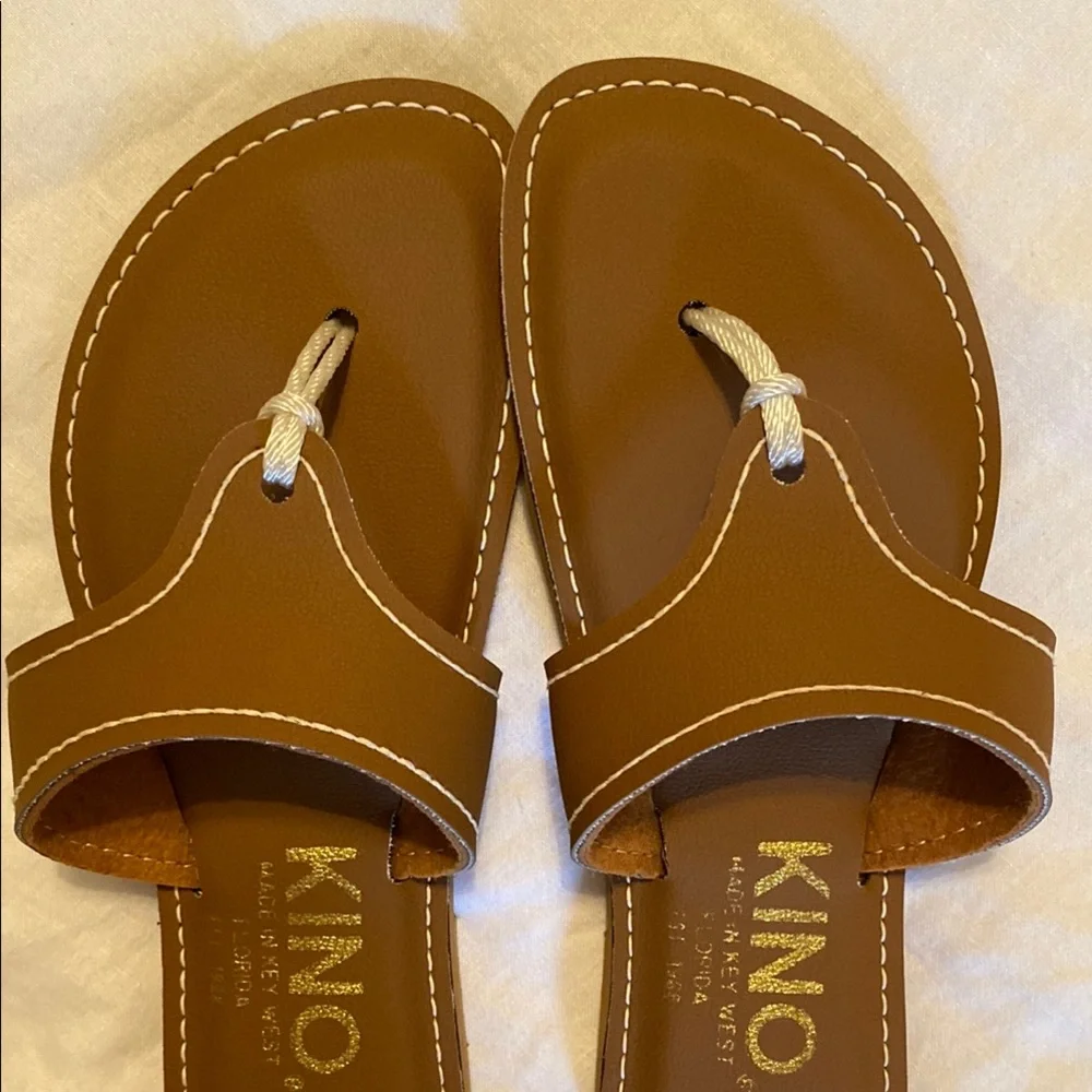 KINO Brown Leather Sandals with Marine Emblem - Picture 7 of 7